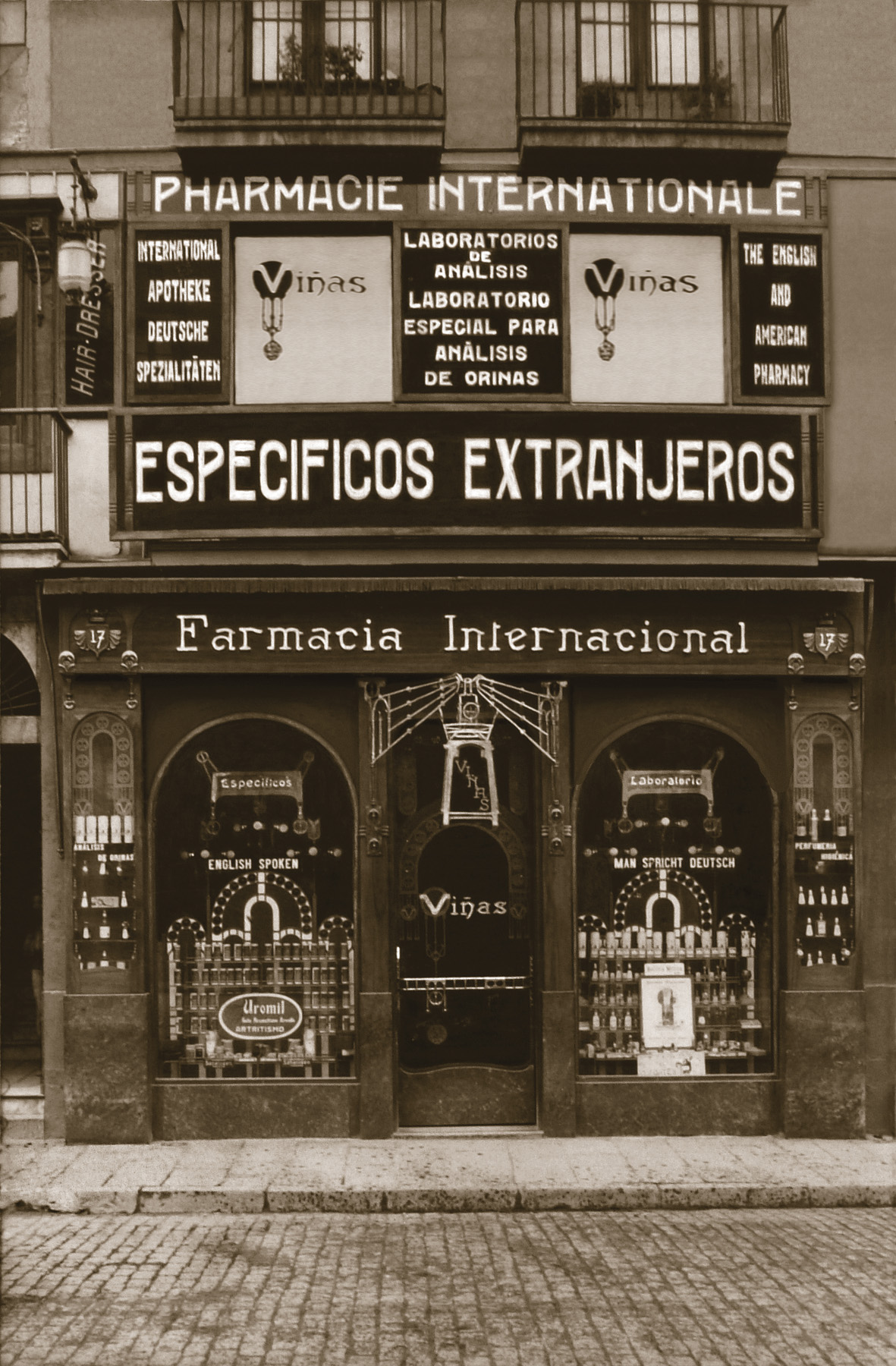 La Farmacia Internacional: el inicio de Laboratorios Viñas.